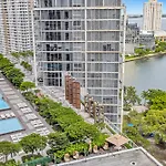 Icon Brickell Residences