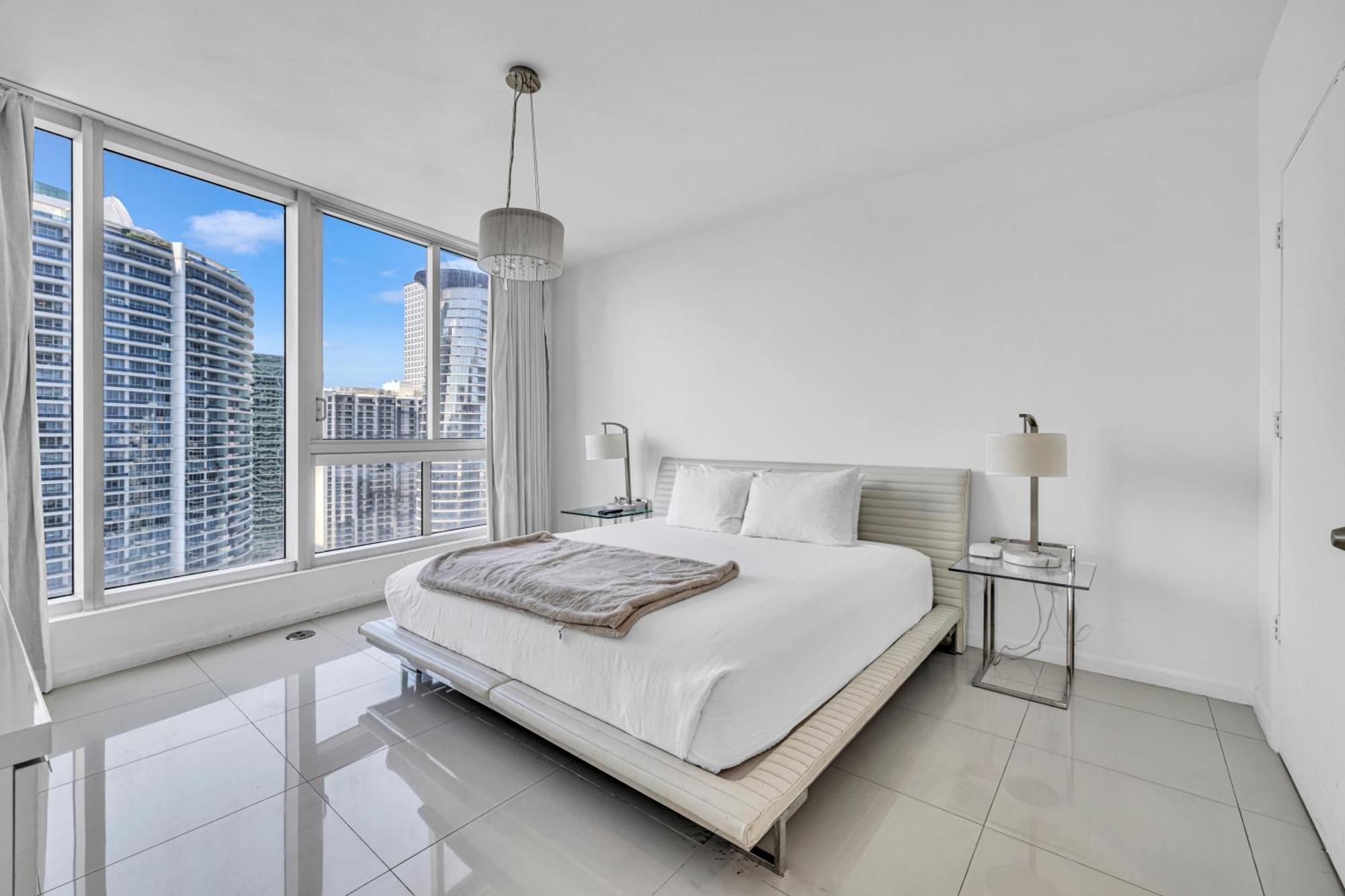 Aparthotel Icon Brickell Residences 4*
