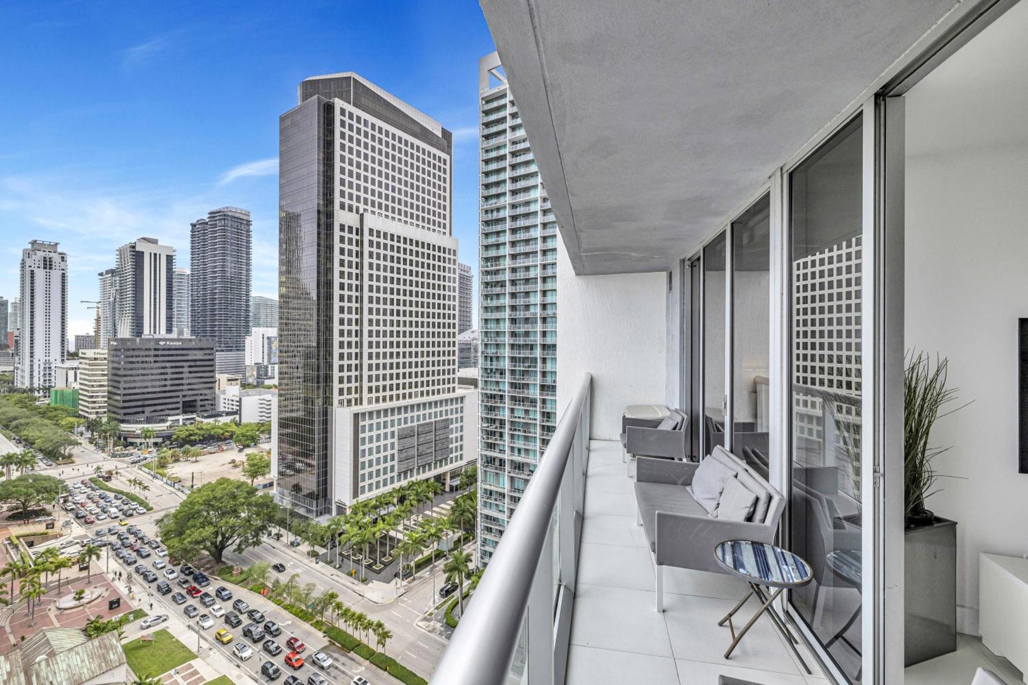 Aparthotel Icon Brickell Residences 4*